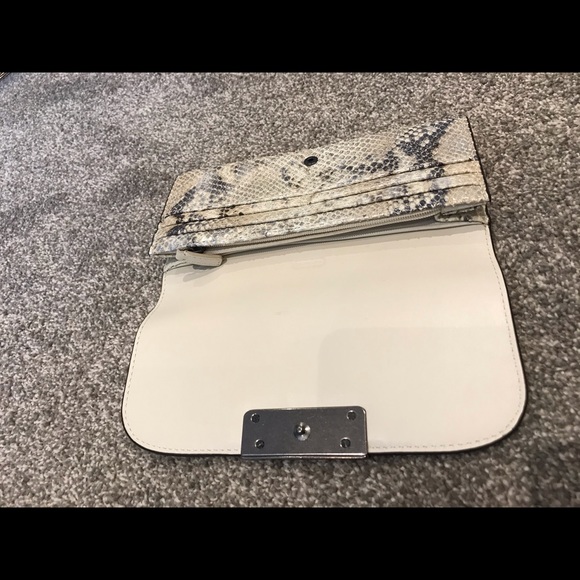 Coach wallet (brand new) - Picture 3 of 4